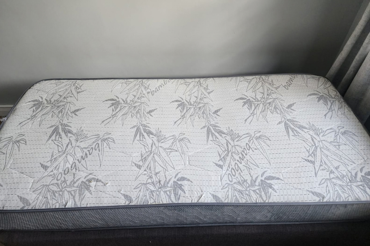 Mattress after sanitising and deep cleaning service