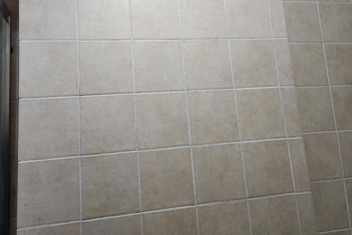 Tile and grout after deep cleaning and restoration